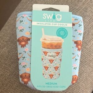 Swig Life Highland Cow Cup Coolie